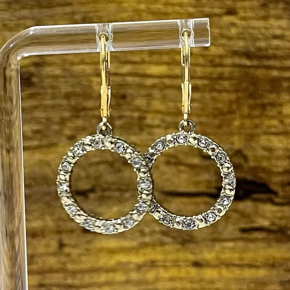 Stunning Dangling Earrings - Picture 7 of 8